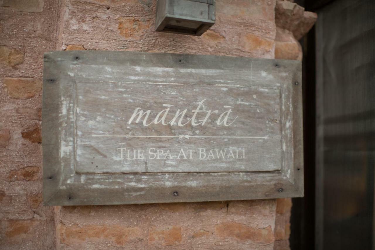ホテル The Rajbari Bawali コルカタ エクステリア 写真